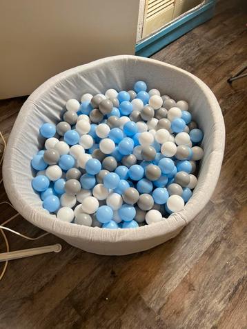 Ballenbak  beschikbaar voor biedingen