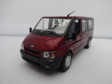 Ford Transit Tourneo red metallic van Minichamps schaal 1/43 beschikbaar voor biedingen
