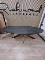 eettafel ovaal eiken visgraat zwart brass kruispoot Richmond, Ophalen, Eikenhout, Richmond Interiors, 50 tot 100 cm