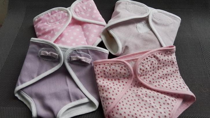 Poppenkleertjes   WASBARE  POPPENLUIERS  taille 29 - 31 cm, Kinderen en Baby's, Speelgoed | Poppen, Zo goed als nieuw, Babypop
