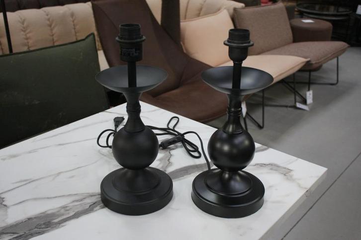 2 x lampvoet tafellamp LESANE Light & Living zwart metaal, Huis en Inrichting, Lampen | Tafellampen, Zo goed als nieuw, Minder dan 50 cm