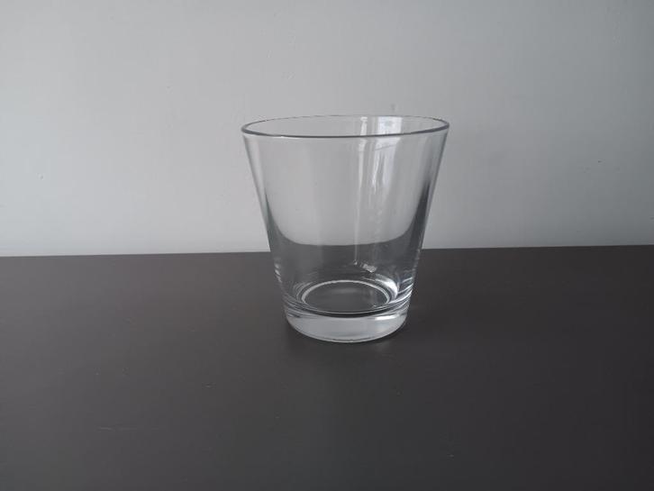 Glazen waxinelichthouder – transparant, Huis en Inrichting, Woonaccessoires | Kandelaars en Kaarsen, Gebruikt, Kandelaar, Minder dan 25 cm