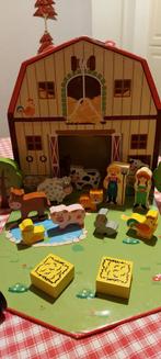 Boerderij met New classic toys houten dieren bomen hek, Ophalen of Verzenden, Zo goed als nieuw