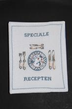 Brocante hand geborduurde recepten map kookboek, Verzenden, Patroon