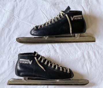 Viking schaatsen lage noren maat 44 beschikbaar voor biedingen