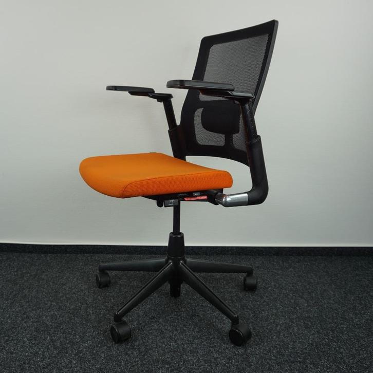 Ahrend 2020 Verta Bureaustoelen | Oranje/Zwart | Ergonomisch, Huis en Inrichting, Bureaustoelen, Gebruikt, Bureaustoel, Oranje