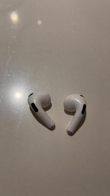 APPLE AirPods 3e generatie Wit beschikbaar voor biedingen
