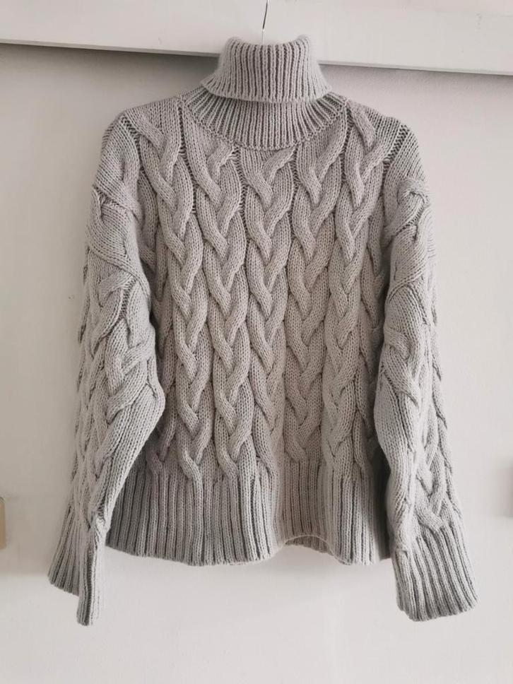 H&M kabeltrui met col mt. S/M, Kleding | Dames, Truien en Vesten, Nieuw, Maat 36 (S), Grijs, Verzenden