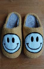 Nieuwe Happy Face, Smiley sloffen, Ophalen of Verzenden, Nieuw, Geel, Pantoffels of Sloffen