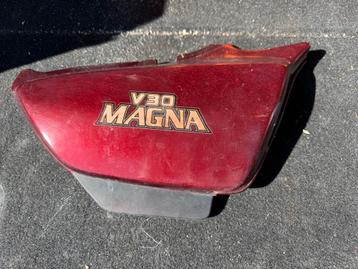 Zijkapje Honda magna V 30 beschikbaar voor biedingen
