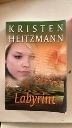Kristen Heitzmann - Labyrint, Boeken, Kristen Heitzmann, Ophalen of Verzenden, Zo goed als nieuw