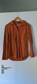 Travelstof blouse, Kleding | Dames, Blouses en Tunieken, Ophalen, Zo goed als nieuw, Maat 38/40 (M), Bruin