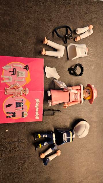 Playmobil Poppetjes: Judoka, Brandweer, Dame beschikbaar voor biedingen