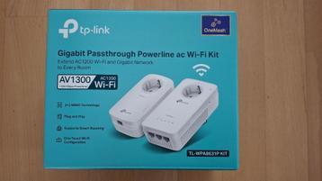AV1300 Gigabit Powerline ac Wi-Fi Kit met Stopcontact beschikbaar voor biedingen