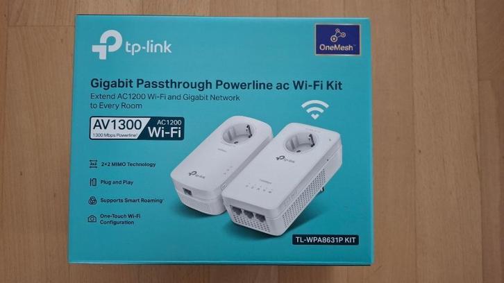 AV1300 Gigabit Powerline ac Wi-Fi Kit met Stopcontact, Computers en Software, WiFi-versterkers, Nieuw, Ophalen of Verzenden