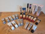 Maar liefst 25 foundation en concealers - fullsize & testers, Ophalen of Verzenden, Nieuw, Gehele gezicht, Camouflage