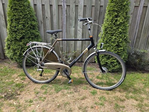 Mooie Batavus kayenta herenfiets 61cm 24 versnellingen, Fietsen en Brommers, Fietsen | Heren | Herenfietsen, Zo goed als nieuw