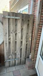 Hard houten schuttingdeur met slot, Ophalen, Gebruikt, Minder dan 3 meter