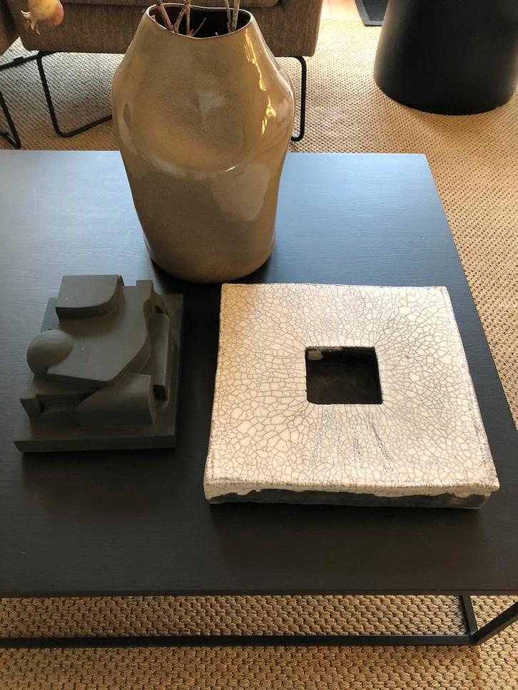 2 stenen objecten, Huis en Inrichting, Woonaccessoires | Overige, Zo goed als nieuw, Ophalen