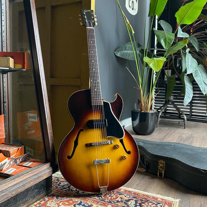 Gibson ES-225T Sunburst 1957, Muziek en Instrumenten, Snaarinstrumenten | Gitaren | Elektrisch, Gebruikt, Semi-solid body, Gibson