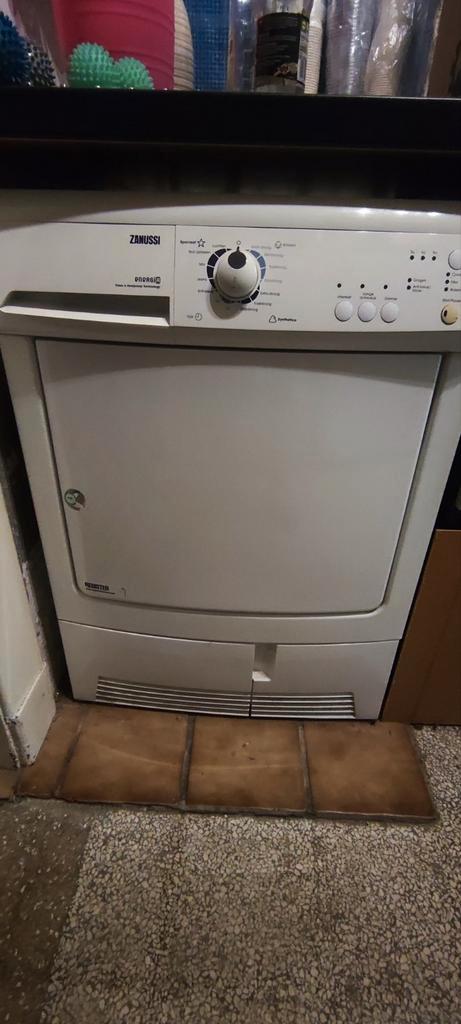 Zanussi Wasdroger, Witgoed en Apparatuur, Wasdrogers, Gebruikt, Overige typen, Voorlader, 6 tot 8 kg, 85 tot 90 cm, Anti-kreukfase