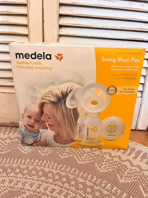 PAKKET; medela borstkolf & flessenwarmer incl accessoires, Kinderen en Baby's, Babyvoeding en Toebehoren, Gebruikt, Borstkolf