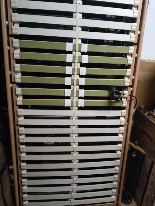 lattenbodem, Huis en Inrichting, Slaapkamer | Matrassen en Bedbodems, Gebruikt, Bedbodem, 90 cm, 200 cm, Eenpersoons, Ophalen