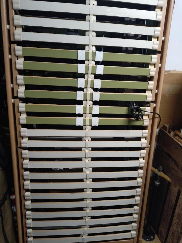 lattenbodem, Huis en Inrichting, Slaapkamer | Matrassen en Bedbodems, Gebruikt, Bedbodem, 90 cm, 200 cm, Eenpersoons, Ophalen
