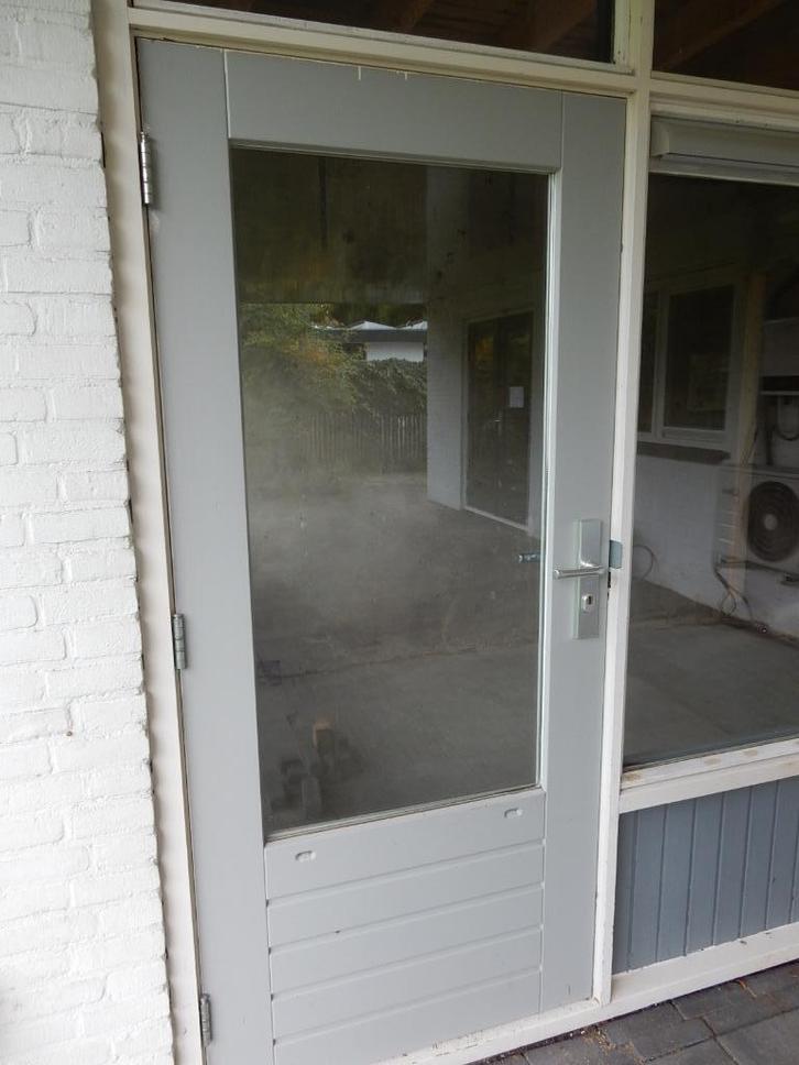 Hardhouten buitendeur, Doe-het-zelf en Verbouw, Deuren en Horren, Gebruikt, Buitendeur, Minder dan 200 cm, Ophalen