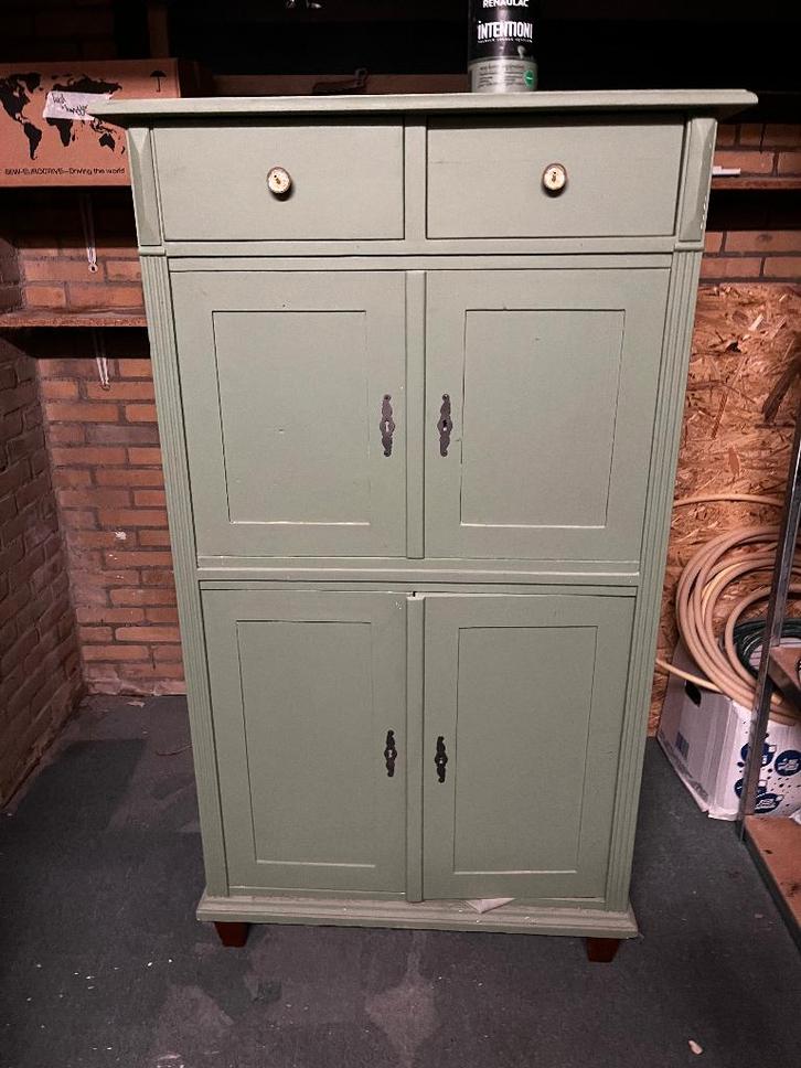 ruime groene kast, Huis en Inrichting, Kasten | Kledingkasten, Gebruikt, 150 tot 200 cm, 50 tot 100 cm, 50 tot 75 cm, Met lade(s)