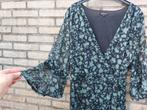 Midi jurk met volants. Overslag model met V-halslijn maat 52, Kleding | Dames, Grote Maten, Ophalen of Verzenden, Zo goed als nieuw