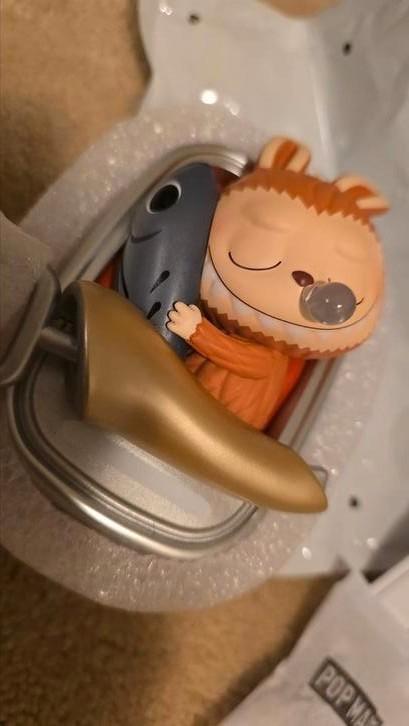 Popmart Wacky Mart Sardine Labubu, Antiek en Kunst, Kunst | Overige Kunst, Ophalen of Verzenden