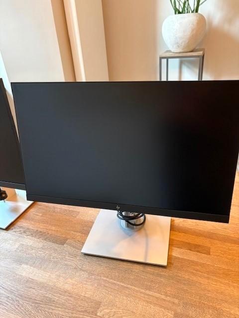 HP EliteDisplay E24 G4 - Full HD, Computers en Software, Monitoren, Zo goed als nieuw, 60 Hz of minder, DisplayPort, HDMI, VGA