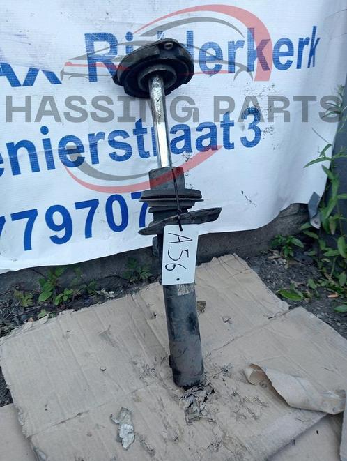 VW Passat LS of RS schokdemper voor 824904001778, Auto-onderdelen, Ophanging en Onderstel, Volkswagen, Gebruikt, Ophalen of Verzenden