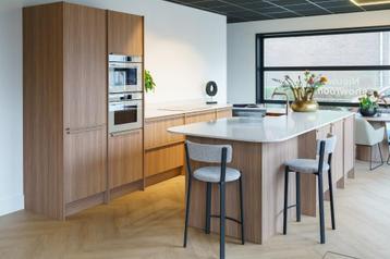 Luxe japandi keuken beschikbaar voor biedingen