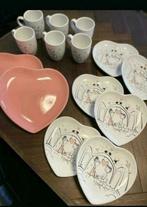 GEZOCHT hart servies liefde bordjes roze zwart wit GEVRAAGD, Huis en Inrichting, Keuken | Servies, Ophalen of Verzenden, Zo goed als nieuw