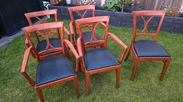 4 hotel kwaliteit stoelen met armleuning +1bonus beschikbaar voor biedingen