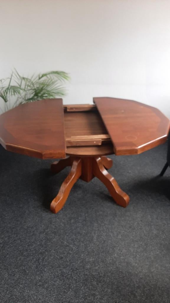 Massieve eiken uitschuifbare eetkamertafel, Gebruikt, Klassiek, Eikenhout, Ophalen of Verzenden