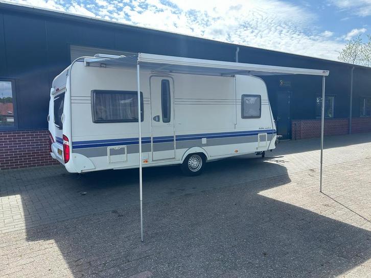 Hobby Excellent 495 UFE - 2009 met voortent en casetteluifel, Caravans en Kamperen, Caravans, Particulier, tot en met 4, 1250 - 1500 kg