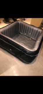 Opblaasbare Jacuzzi: Netspa Caiman, Tuin en Terras, Bubbelbaden en Hottubs, Ophalen of Verzenden, Zo goed als nieuw, Filter, Opblaasbaar