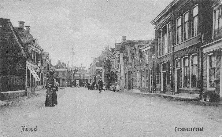 AZ239 Meppel Brouwersstraat 1912 uitg. Huisman, Verzamelen, Ansichtkaarten | Nederland, Gelopen, Drenthe, Voor 1920, Verzenden