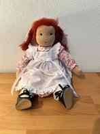 Handgemaakte pop in Waldorfstijl met rood haar, Ophalen of Verzenden, Nieuw, Pop