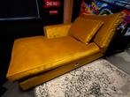 2 Okergele Velours Chaise Longues, Huis en Inrichting, Ophalen, Tweepersoons, Zo goed als nieuw, Minder dan 150 cm