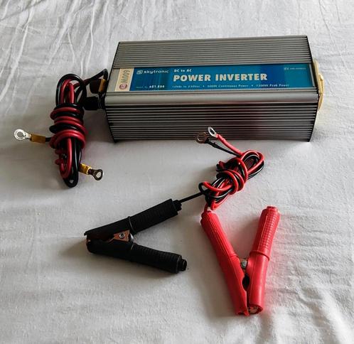 Omvormer, 600 watt. Voor camper, auto of caravan., Auto-onderdelen, Accu's en Toebehoren, Gebruikt, Ophalen of Verzenden