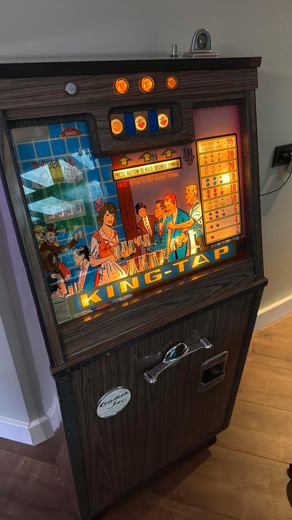 King Tap fruitautomaat. 1960 Amerikaans, Verzamelen, Automaten | Gokkasten en Fruitautomaten, Zo goed als nieuw, Ophalen