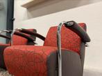 2 Nieuwstraat Leolux Scylla Fauteuil rood stof Design stoel, Leolux, 75 tot 100 cm, Ophalen of Verzenden, Zo goed als nieuw