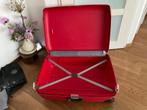 Amerikaanse rode koffer met 2 wielen, Sieraden, Tassen en Uiterlijk, Koffers, Gebruikt, Hard kunststof, 45 tot 55 cm, Slot
