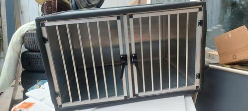 Hondenbench 2 vaks aluminium licht gewicht., Dieren en Toebehoren, Hondenbenches, Zo goed als nieuw, Ophalen