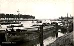 Maasbracht Haven met schepen, 1940 tot 1960, Ongelopen, Limburg, Ophalen