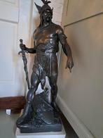 Bronskleurig zamak beeld van krijger - E. Picault, Ophalen